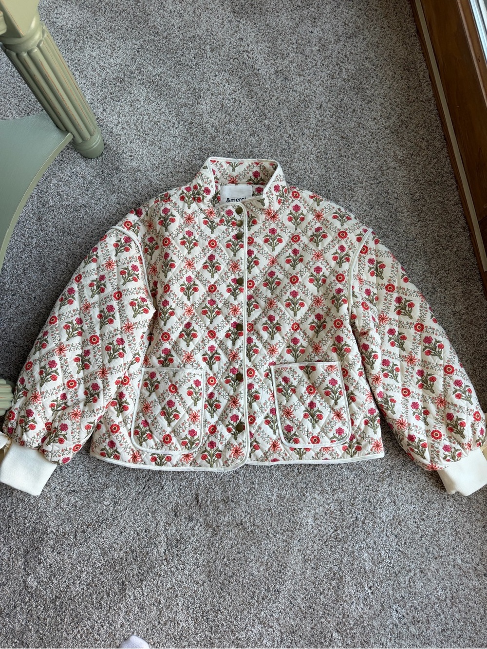 &merci Quilted Floral Jacket - Cream with Red & Green Print